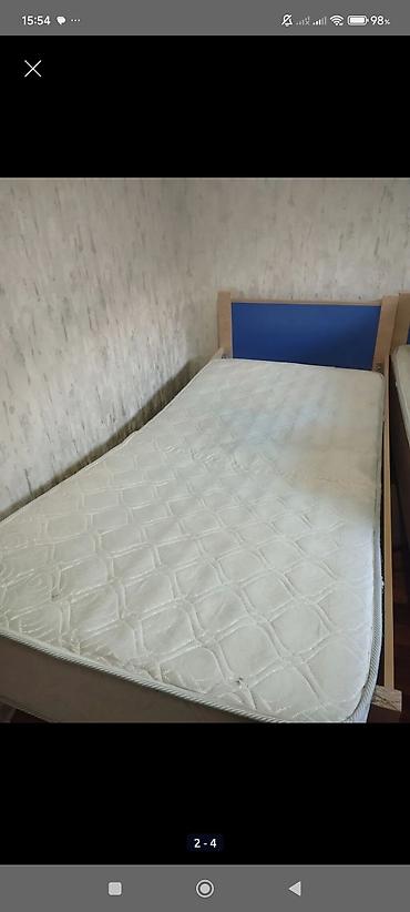 mebel dekor: Tək nəfərlik taxta çarpayı və döşək dəsti - Ölçü: təxmini 90×200 sm — 3