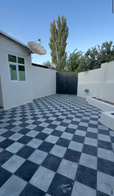 Binəqədi qəs. 3 otaqlı, 100 kv. m, Yeni təmirli