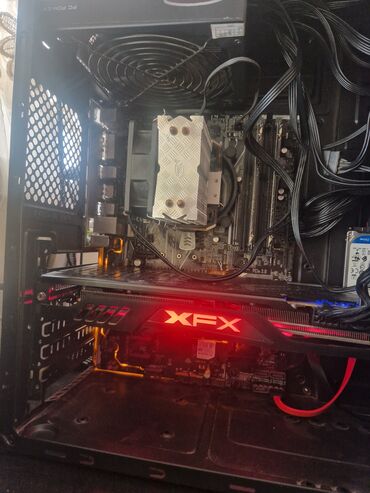 Masaüstü kompüterlər və iş stansiyaları: Ram 16 gb ddr4 Prossesor i5 6500 Videokart Rx 580 8gb Ssd 256 gb m2