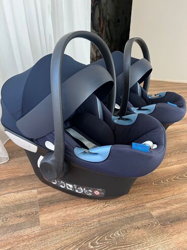 Qaşıqlar: Tahire…. Avtokreslo (ana kucağı da deyilir) Cybex Aton M -2 eded. Biri