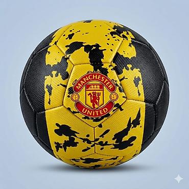 Футбольный мяч Manchester United - Дизайн: контрастная желто‑черная