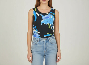versace versace jeans couture: Women`s top, size L
