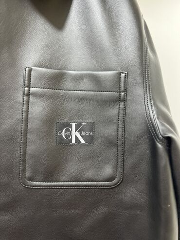 Kurtkalar: Dəri kurtka, Calvin Klein, S -da lalafo.az — 3 Kurtkalar: Dəri kurtka, Calvin Klein, S — 3