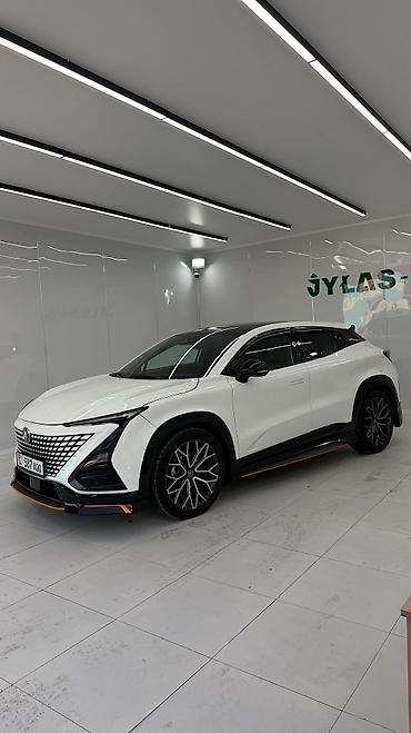 dodje challenger: Changan Uni-T: 2022 г., 1.5 л, Робот, Бензин, Кроссовер — 6
