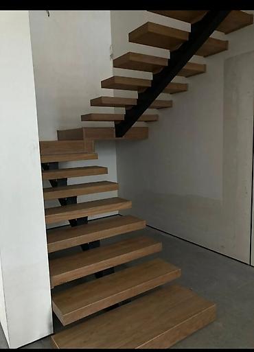 Металлические лестницы: Металлическая лестница Для дома, Стиль: Модерн — 7