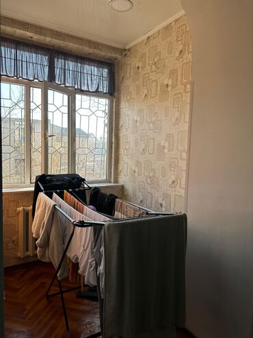 Продажа квартир: 3 комнаты, 84 м², Сталинка, 2 этаж, Косметический ремонт — 8