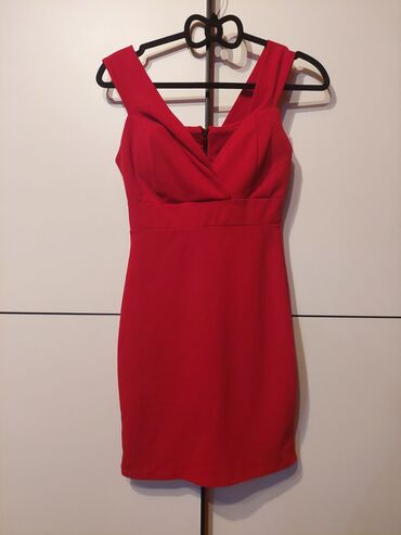 vezivanje mašne na haljini: M (EU 38), bоја - Crvena, Drugi stil, Na bretele