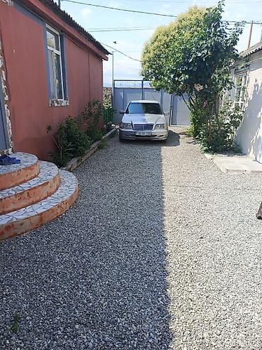 Qonaq otağı dəstləri: -şabranda gülemlide 9 sotda heyetde 2 ev biri 3 otaqlı super remont -da lalafo.az — 36 Qonaq otağı dəstləri: -şabranda gülemlide 9 sotda heyetde 2 ev biri 3 otaqlı super remont — 36