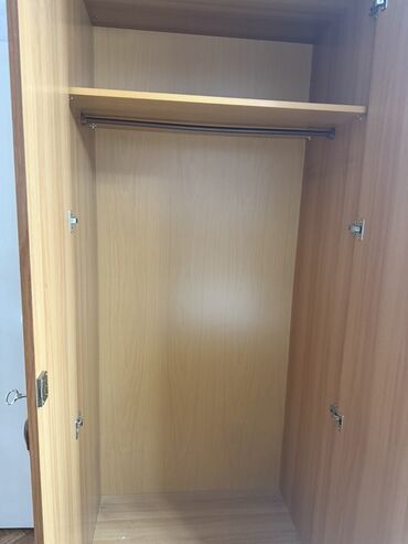 Спальные гарнитуры: Спальный гарнитур, Б/у, Двуспальная кровать, Шкаф, Комод, Италия, цвет - Коричневый — 8