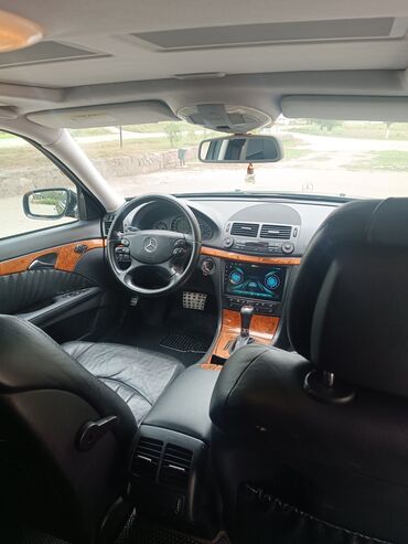 Mercedes-Benz: Mercedes-Benz E-Class: 2.8 l | 2007 il Sedan — 3