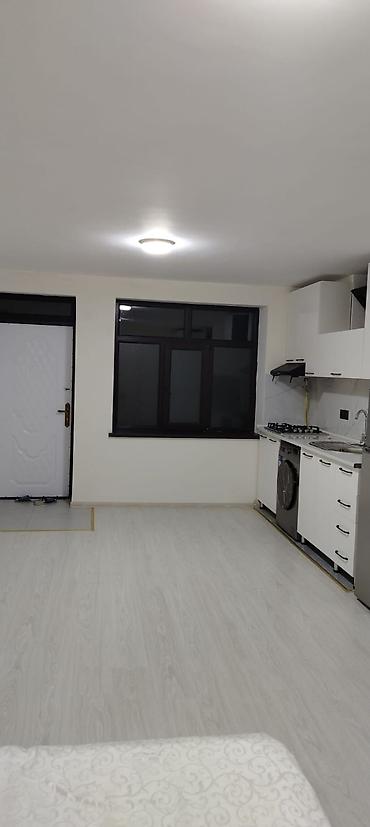 xirdalanda evler satilir: 🏡 Qax rayonunda, dağa çox yaxın ərazidə 1 otaqlı kirayə mənzil! 📍 Dağ — 4