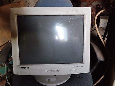 power style: 4 CRT monitora i 3 TV – lot Cena nije fixna i mođe dogovor i mala — 5