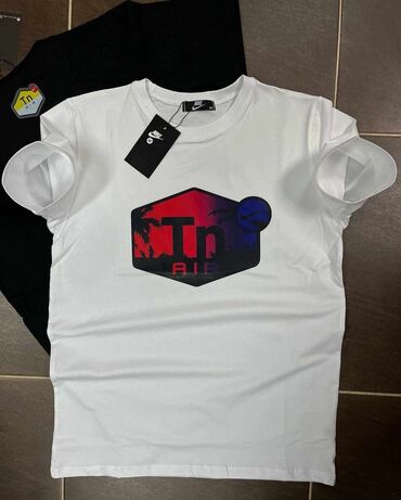 Majice: Veličine: S, M, L, XL, XXL 2800din — 12