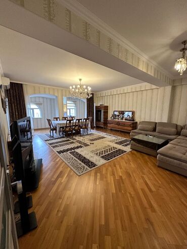 Uzunmüddətli kirayə mənzillər: 200 kvm 16/16 4 Otaqlı tam əşyalı satılır, yeni təmirdən çıxıb bahalı -da lalafo.az — 12 Uzunmüddətli kirayə mənzillər: 200 kvm 16/16 4 Otaqlı tam əşyalı satılır, yeni təmirdən çıxıb bahalı — 12