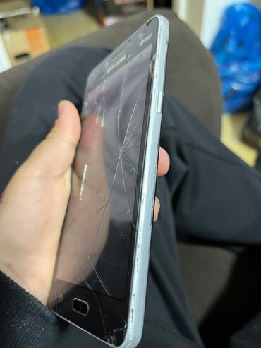 Samsung: Samsung Galaxy J2 Prime, 32 GB, rəng - Qara, Qırıq — 8