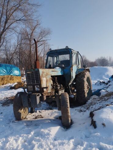 прицеп леговой: Продаю мтз80 в хорошем состоянии с прицепом колесо новые, мотор