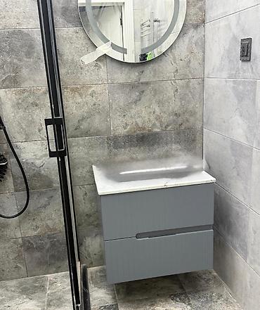 Hamam dolabları: Asma hamam dolabı və inteqrə umivalnik - Dizayn: Divara montaj — 1