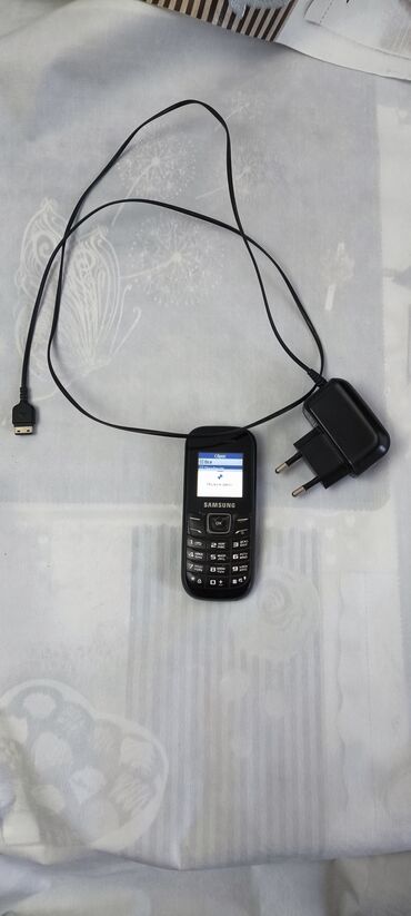 samsung adaptr: Samsung GT-E1210, 1 TB, rəng - Qara, Düyməli