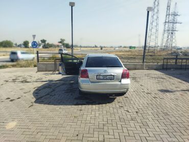 продаю карина: Toyota Avensis: 2003 г., 2 л, Механика, Дизель, Седан