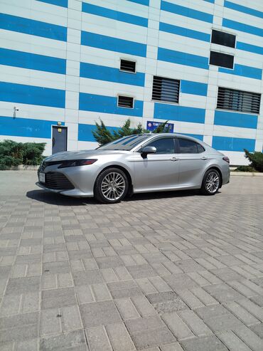авто в рассрочку без процентов: Toyota Camry: 2018 г., 2.5 л, Автомат, Бензин, Седан