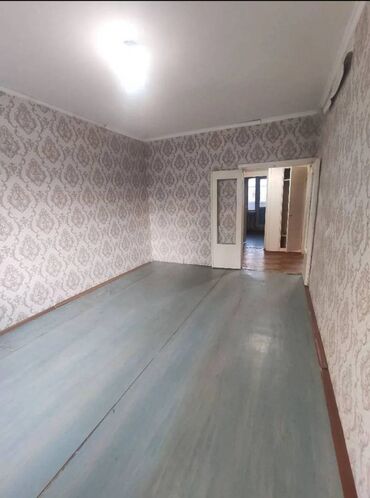 сдается 2 комнатная квартира в джале: 2 комнаты, 45 м², 105 серия, 5 этаж, Старый ремонт