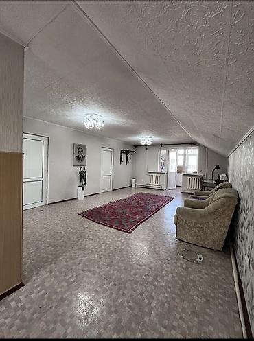 Долгосрочная аренда домов: 256 м², 9 комнат — 19