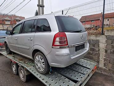 far rs: OPEL ZAFIRA TURBO 2010. GOD. - KOMPLETAN AUTO U DELOVIMA | 1.6 — 2