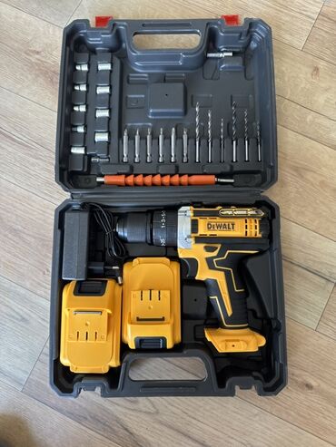 дрель аккумуляторная: Ударная дрель-шуруповерт DeWalt в комплекте с двумя аккумуляторами