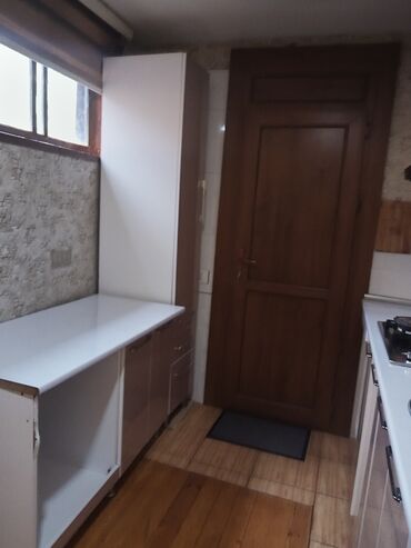 Uzunmüddətli kirayə mənzillər: Gəncə şəhərində mərkəzə 5 dəqiqəlik məsafədə, Xan bağına yaxın ərazidə — 6