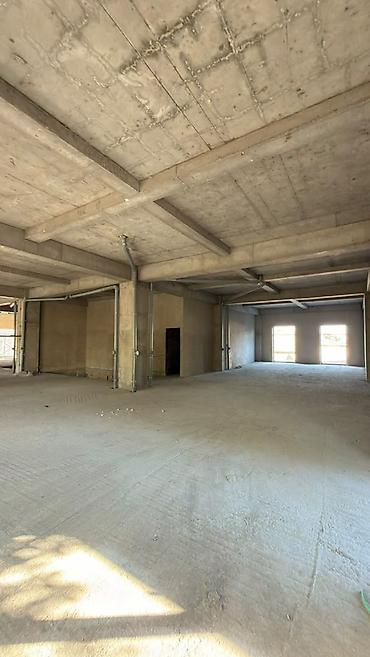 Аренда коммерческой недвижимости: Сдаю Помещение целиком: 470 м², В жилом комплексе, Недействующий бизнес — 10