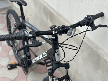 Городские велосипеды: Из Германии
27.5 at lalafo.kg — 6 Городские велосипеды: Из Германии
27.5 — 6