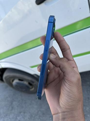 Мобильные телефоны: IPhone 13, синий Состояние хорошая Без царапин без никаких дефектов — 3