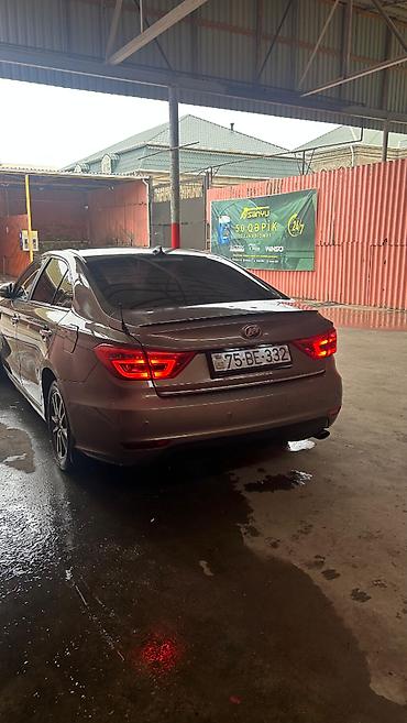 LIFAN : 2.4 l | 2016 il 150428 km Sedan lalafo.az -da LIFAN : 2.4 l | 2016 il 150428 km Sedan