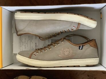 Krasofkalar və idman ayaqqabıları: GREYDER100% İçindəki altlığı dəri, bağları dəri, qırağ tikilişi dəri -da lalafo.az — 6 Krasofkalar və idman ayaqqabıları: GREYDER100% İçindəki altlığı dəri, bağları dəri, qırağ tikilişi dəri — 6