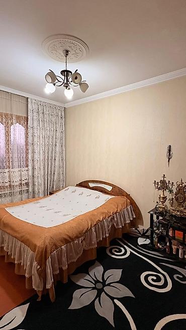 col qapi: Ev normal vezıyyetdedir 4 otaqlıdır,kombi var,metbex mebel qiymete — 3