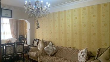 Köhnə tikili: Bakı, 3 otaqlı, Köhnə tikili, m. Əhmədli, 81 kv. m — 2