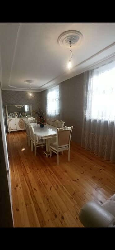 дом без хозяина: 4 комнаты, 80 м², Нет кредита, Средний ремонт