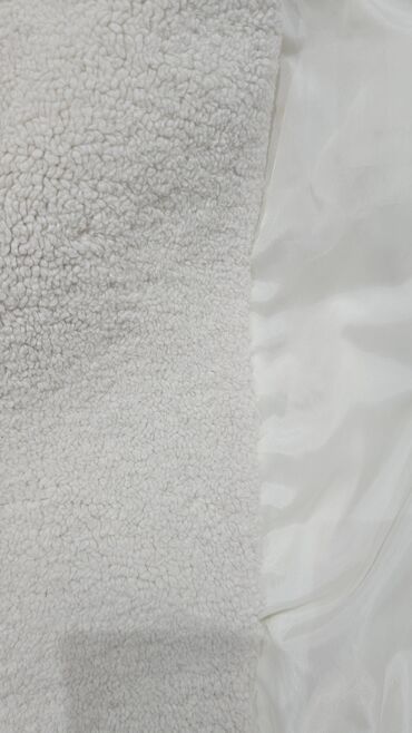 Kaputi: M, Jednobojni, Sa postavom — 9