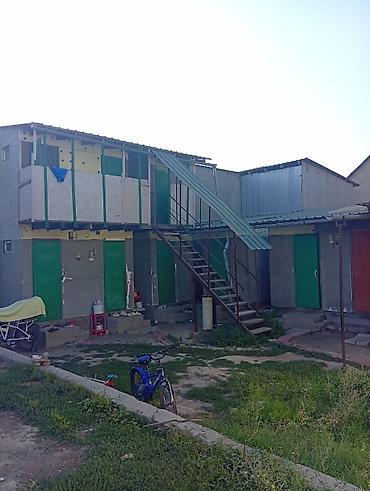 Продажа коттеджей и домов: Продаю дом 14комнат с бизнесом,сам дом 120 кв.м-5 комнат и 9 квартир — 12