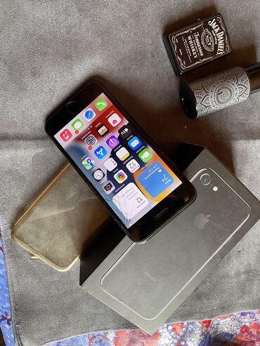 чехол iphone 8: IPhone 7, 256 ГБ, Черный, Отпечаток пальца, С документами