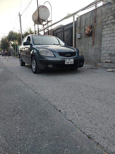 su radiatoru: Kia Rio: 1.5 l | 2005 il Hetçbek — 5