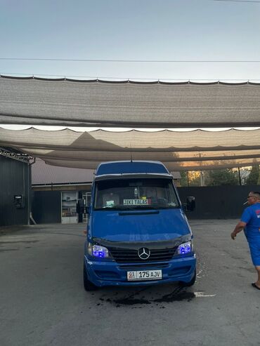 Автобусы и маршрутки: Автобус, Mercedes-Benz, 2001 г., 2.7 л, 16-21 мест — 3