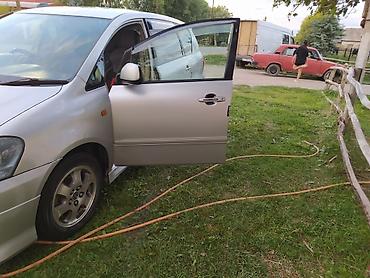 Унаа: Toyota Ipsum: 2003 г., 2.4 л, Автомат, Газ, Вэн/Минивэн — 4