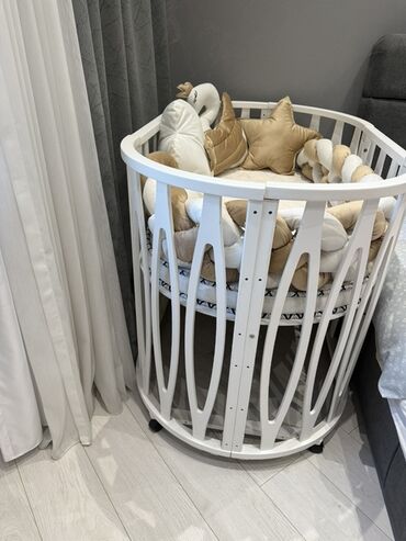 Oğlan və qız üçün, Yumru, Beşik, Dəst ilə, Matras ilə, Yellənmə mexanizmsiz