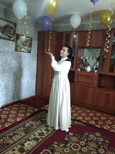 фасон узбекских платьев: Вечернее платье, 3XL (EU 46)