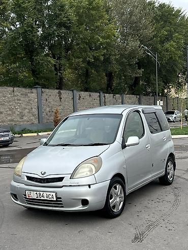 Voyah: Toyota Funcargo: 2003 г., 1.3 л, Автомат, Бензин, Вэн/Минивэн — 3