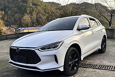 BYD: BYD E2: 2021 г., Автомат, Электромобиль, Лифтбек — 1