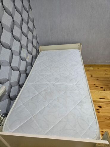 раскладушка бу купить: İşlənmiş, Təknəfərlik çarpayı, Bazasız, Matras ilə, Siyirməli