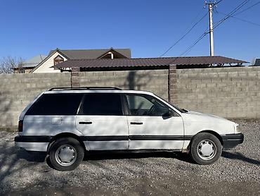 Volkswagen: Volkswagen Passat Variant: 1989 г., 1.8 л, Кол менен иштөөчү, Бензин, Универсал — 2