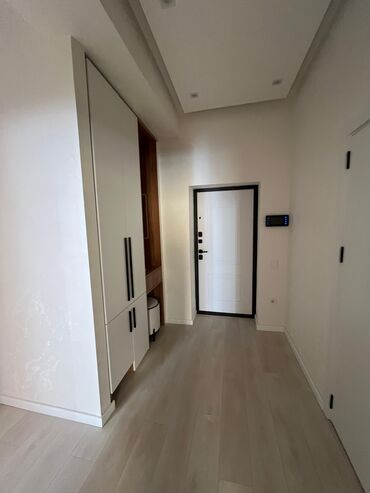 Uzunmüddətli kirayə mənzillər: Müasir dizaynda tam mebel və texnika ilə təchiz olunmuş 2 otaqlı — 15